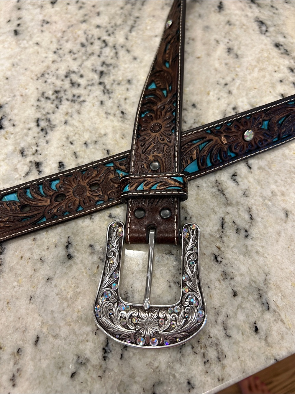 Ariat Brown Leather Belt with Turquoise Accents & Ornate Silver Buckle - Picture 5 of 7